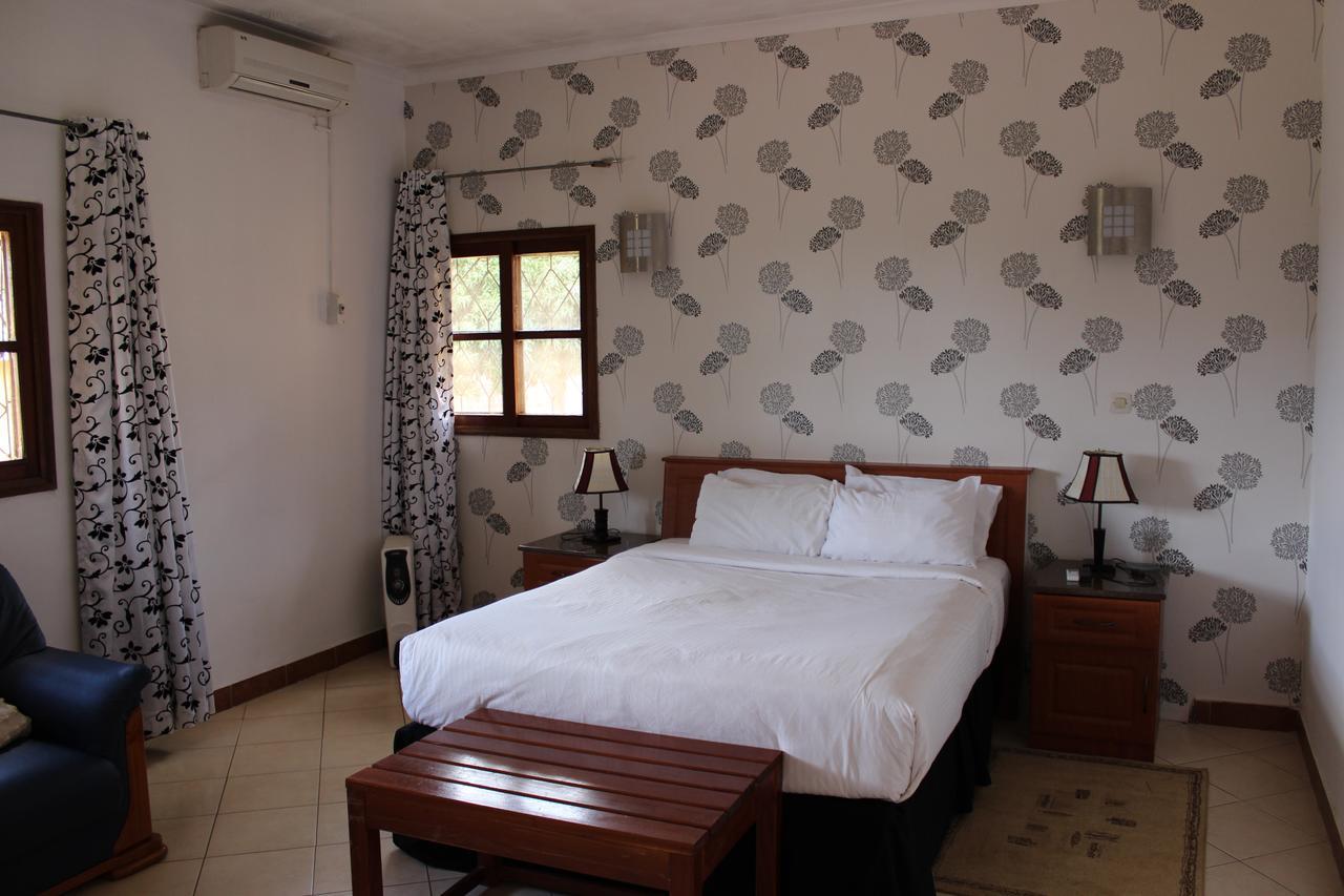 Milpark Hotel Cafumpe Ngoại thất bức ảnh